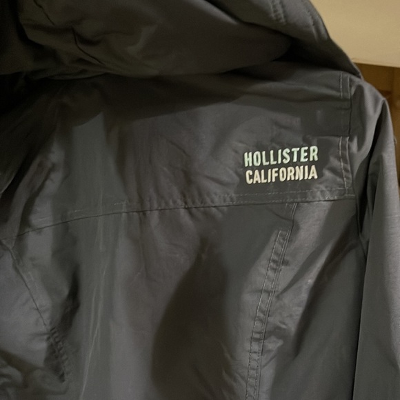 Winter jacket - Picture 3 of 4